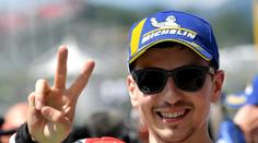 Famózní Jorge! Při svém prvním startu vyhrál závod virtuální MotoGP