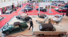 Na výstavě v Berlíně mají mustang z filmu 60 sekund a Elvisovo BMW
