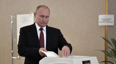 Putinova strana vyhrála komunální volby, provázely je protesty i podvody