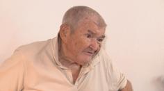 Stanislav (88) si sám nedojde ani na WC. Dostává 4 900 Kč, víc peněz mu úřad zamítl