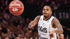 Jste těhotný, slyšel basketbalista od dopingových komisařů
