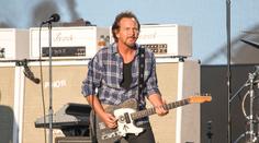 Pearl Jam ruší svůj koncert v Praze, frontman Vedder má problémy s hlasem