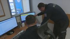 Nebezpečný Srb je stále na svobodě. Policii se ho po brutálním útoku nedaří dopadnout