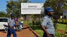 V Zimbabwe zatkla policie českého turistu. Hrozí mu 20 let za mřížemi