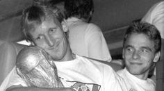 Zemřel hrdina německého fotbalu Brehme. Na MS rozesmutnil Maradonu