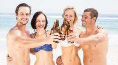 Pozor na pití na dovolené: Tyto země vás za alkohol potrestají!
