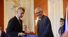 Prezident jmenoval Babiše opět premiérem, chce se sejít s ministry