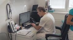 Vyloučený praktik podává stížnost. Ženám prováděl gynekologická vyšetření