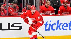 Jakub Vrána mění v NHL angažmá. Český útočník jde do St. Louis