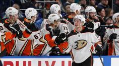 Velká výměna v NHL! Ondřej Kaše posílí české parťáky v Bostonu