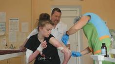 Hořelo na nás oblečení. Sirotci z Ukrajiny popsali zničení vesnice u Kyjeva