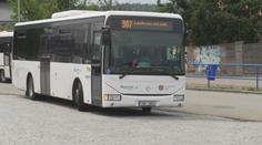 Rušení spojů a zpoždění: Chybí řidiči autobusů, vláda chce nalákat tisíce cizinců
