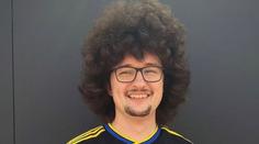 Miliony na účtu, charita a šílenost na streamu. Příběh nejznámějšího fanouška nekončí
