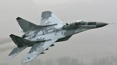 Ukrajina podle Pentagonu dostala stíhačky. Kyjev objasnil, jak je to s "tajným darem"