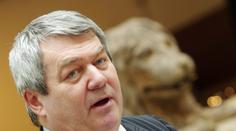 Filip je v nemocnici, před velkým ceremoniálem ho zradilo srdce