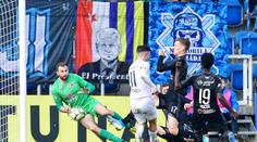 Šokovaná Slavia padla se Slováckem, Klokani s Karvinou berou bod