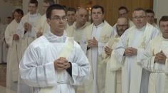 VÍKEND: Průběh přípravy na vysvěcení budoucího kněze