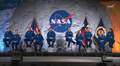 NASA představila nové astronauty. Ti, kteří dokončí výcvik, se podívají na Měsíc