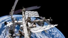 Vypjatá situace na ISS. NASA odvysílala záchranu života astronauta