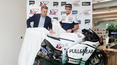 Jezdec MotoGP Karel Abraham odhalil novou motorku na sezonu