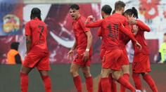 Bayern má titul na dosah. Krásný gól Hložka v přestřelce s Gladbachem