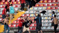 Horor v Mexiku: Stadion se proměnil v bitevní pole, 26 lidí je v nemocnici