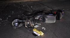 Motocyklista v Uhříněvsi nepřežil střet s autem