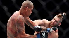 UFC po letech kritiky představila nové rukavice, mají snížit zranění rukou či očí