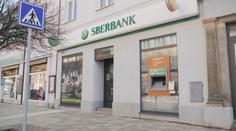 Komplikace s ruskou Sberbank: Lidé si na peníze ještě počkají