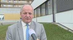 Experti zpřísnění opatření vítají. Odradí lidi od očkování, tvrdí opozice