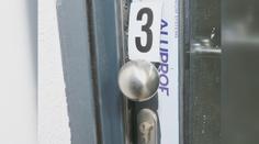 200 domů za 15 let. Policisté opět zadrželi notorického vykradače