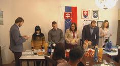 Fekišovce mají nové zastupitele. Na jednání se zase zpívalo. VIDEO