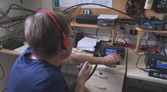 Armádu zajímají radioamatéři i civilní piloti dronů. Nabízí jim výcvik i peníze