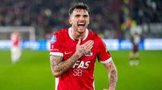 Strašák pro repre a Spartu! Irský snajpr táhne Alkmaar. Nasázel hattrick i Ajaxu