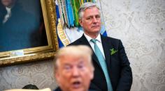 Koronavirus v okolí Donalda Trumpa! Onemocněl jeho klíčový poradce