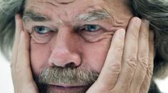 Rekord je pryč. O 5 metrů. Messner prý nezdolal všechny osmitisícovky