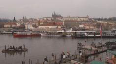 Den Vltavy přilákal tisíce diváků. Tradičně zahájil plavební sezónu