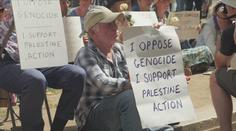 Britská policie zatýkala při protestu proti zákazu organizace Palestine Action