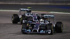 ON-LINE: Velkou cenu Bahrajnu F1 vyhrál Hamilton! Stačil mu jen Rosberg