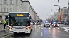 Důchodkyni v Kladně srazil autobus. Řidiči vyšel pozitivní test na pervitin