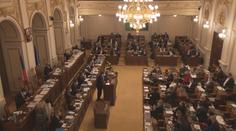 Schůzka Sněmovny skončila po pěti hodinách. Poslanci neschválili její program