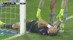 To se jen tak nevidí! Fotbalista minul v jasné šanci prázdnou branku