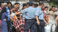 Chorvatsko mobilizuje armádu proti uprchlíkům na hranicích