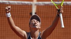 Tenistka Krejčíková brečela a měla strach. Pak soupeřku smázla kanárem