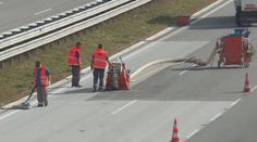 Začaly opravy úseku D1 poškozeného požárem cisterny, vyjdou na miliony