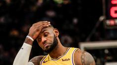 Milwaukee porazilo Lakers a dál neochvějně kraluje NBA