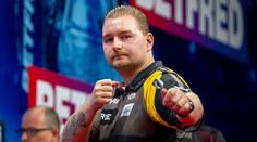 World Matchplay: Van den Bergh zavřel na devět šipek. Wright končí už v prvním kole