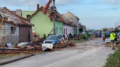 Úder tornáda zvedl vlnu solidarity, lidé nabízejí oblečení i ubytování