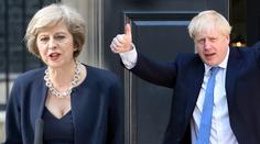 Střídání premiérů! Mayovou nahradil v čele Británie Johnson