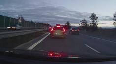 K nehodě chybělo málo. Tomáše vybržďoval na dálnici agresivní řidič